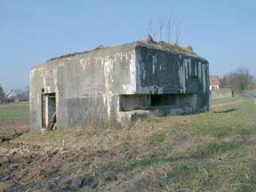 bunker-a-35-04.jpg (8577 bytes)